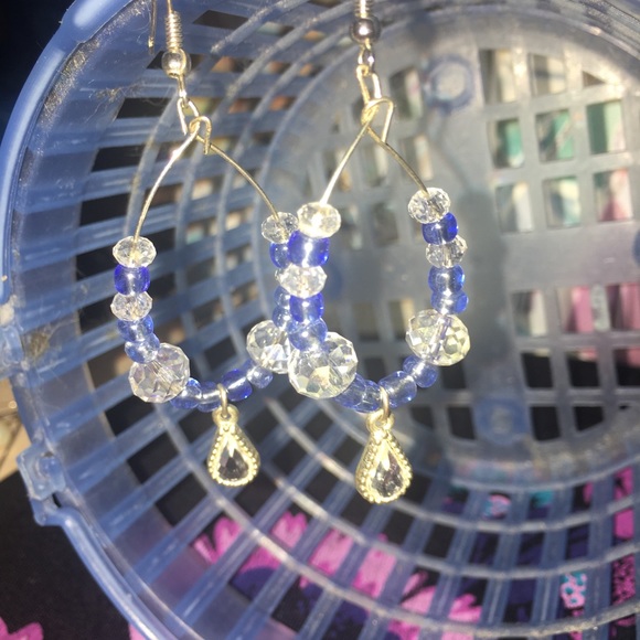 Gorgeous Swarovski beaded earrings NWT - Picture 7 of 8